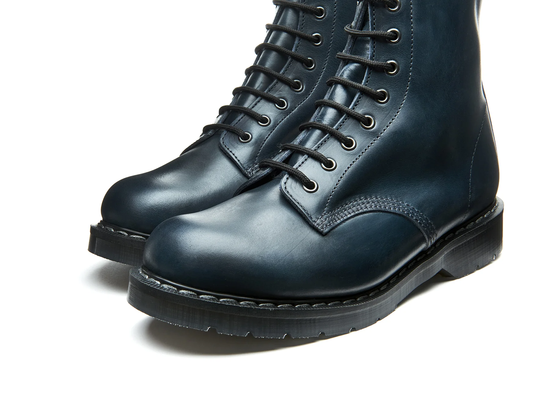 Navy Gaucho 8 Eye Derby Boot - Image 3